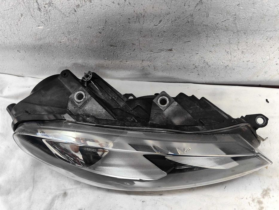 Оригинален фар Vw Golf 6 Bixenon