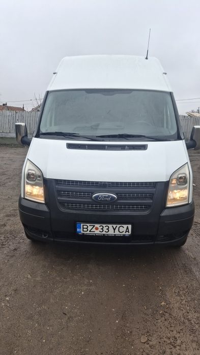 Vând Ford transit