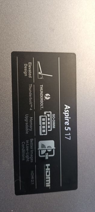 Продам ноутбук   Фирма  Acer
