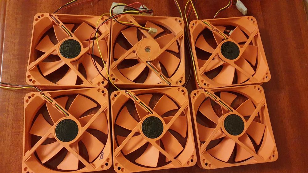 6 ventilatoare Yate Loon D12SL-12