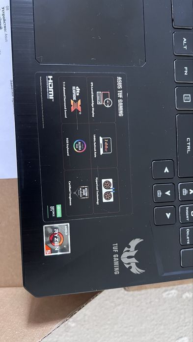 Продам ноутбук на запчасти