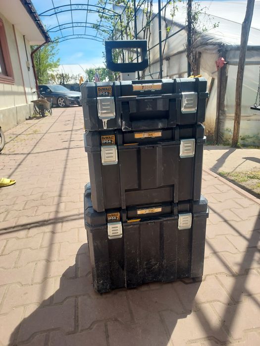 Sistem cutii scule, DeWalt TSTAK, IP54, cu maner telescopic
