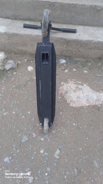 Самокат в хорошом состояние