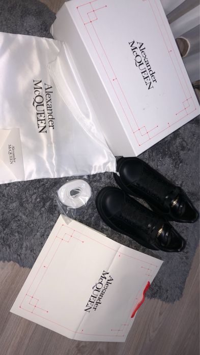 Adidasi Alexander McQueen , Marime 40