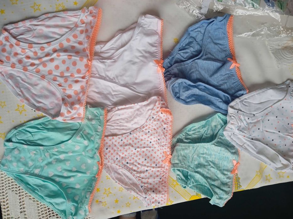 НОВ комлект детски бикини/потници Tchibo - размер 122-128, 18 броя