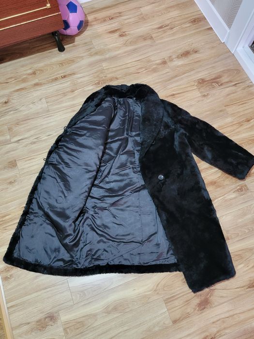 Продается СССРкая шуба цигейка женская новая