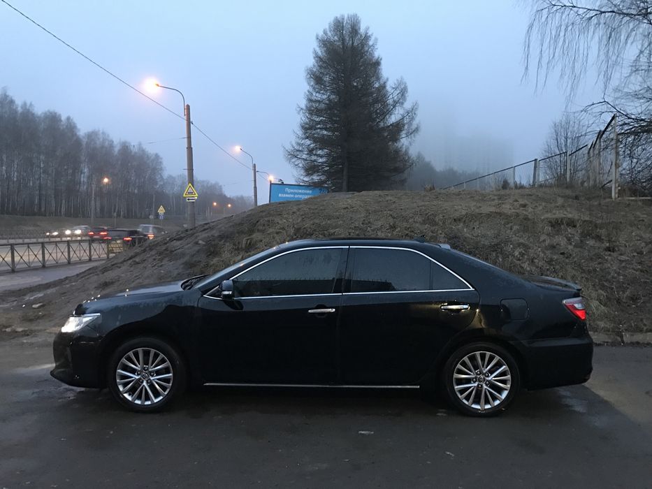 Камри R17 срочно покрышка 215 55 . зимный