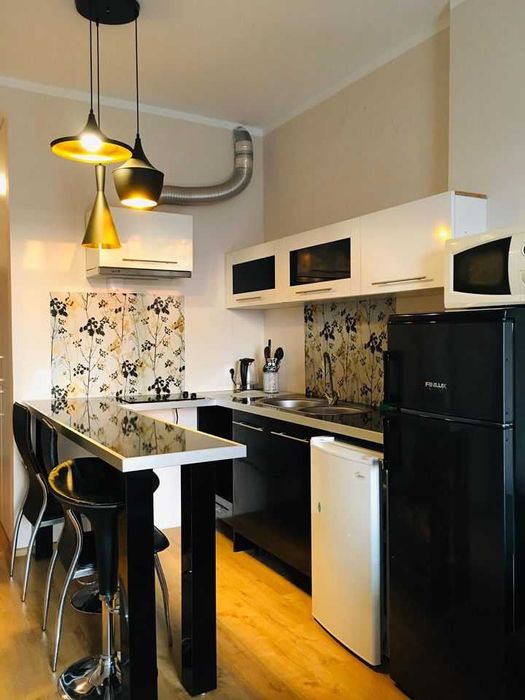 Дава се под наем Двустаен апартамент в Бургас, Зорница - 74 кв.м за 127.5 € - Снимка #5