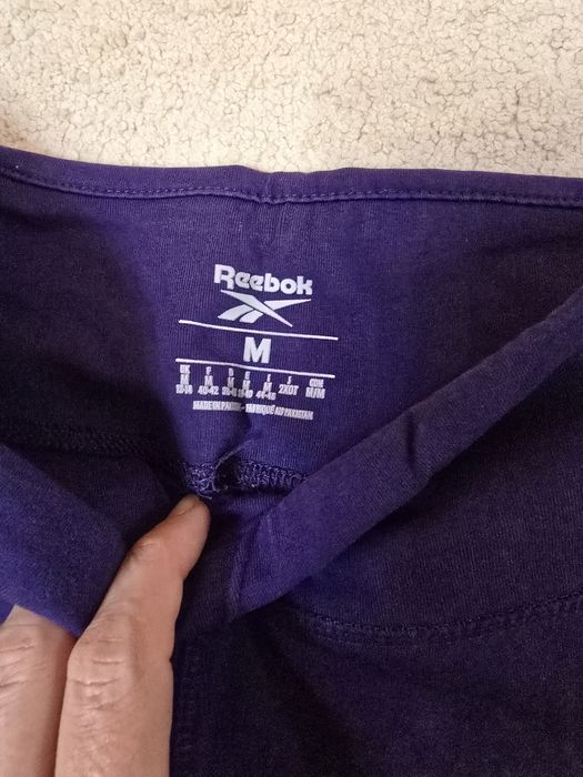 Продавам два броя спортни клинове- Nike и Reebok за 20 евро