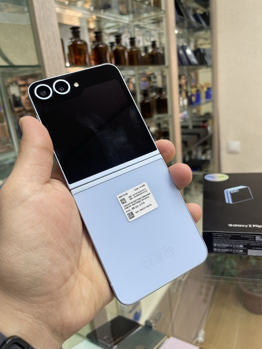 Samsung Galaxy z flip 6 12/512Gb