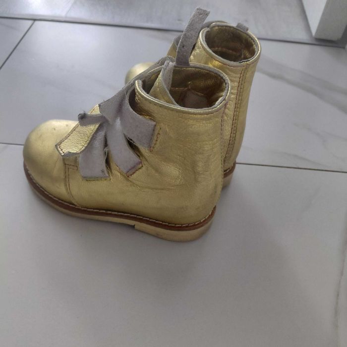 Осенние сапоги для девочки