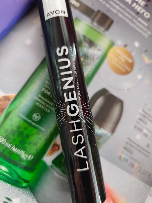 Декоративна козметика Avon