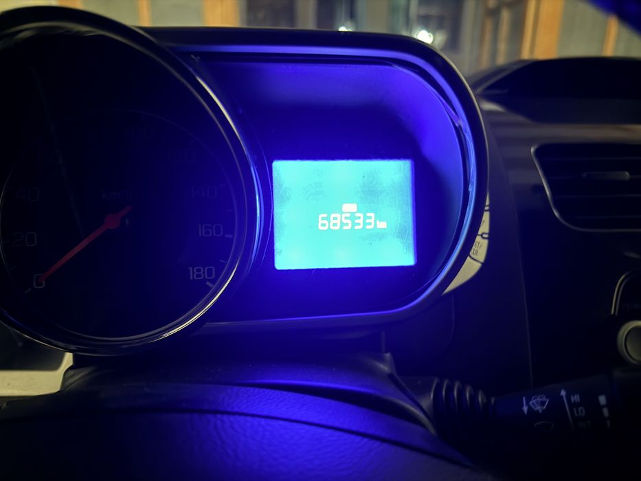 Spark sotiladi sirochni