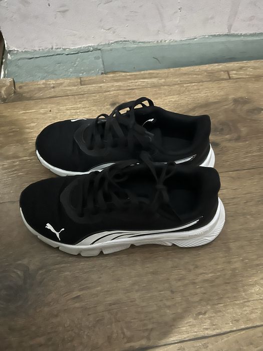 Продам детские кроссовки летние PUMA