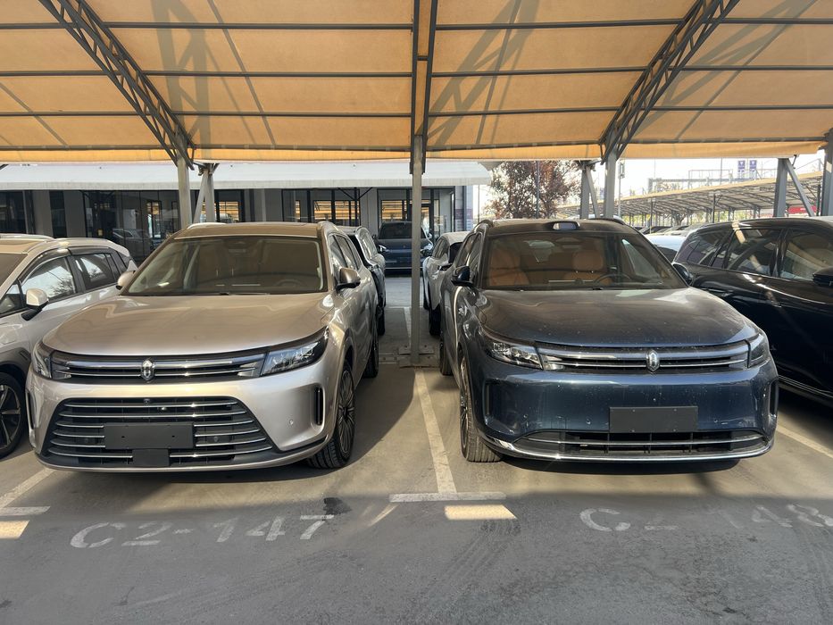 Sotiladi,продаётся Huawei Aito M7,7 orindiqli,7 местный