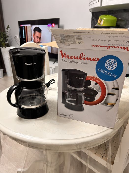 Продам кофеварку