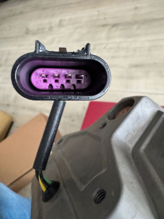 Far moto led 5 3/4", headlight led reflector w-pos