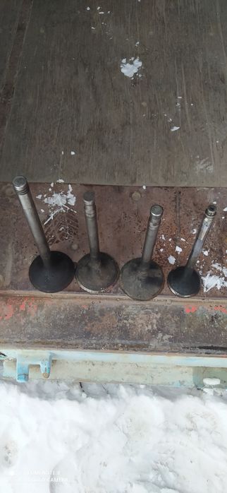 Клапан тепловоза