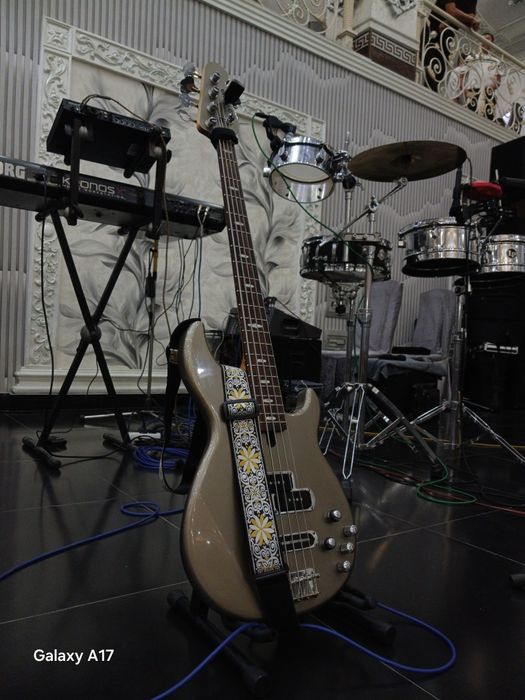 Sotiladi Yamaha bb615