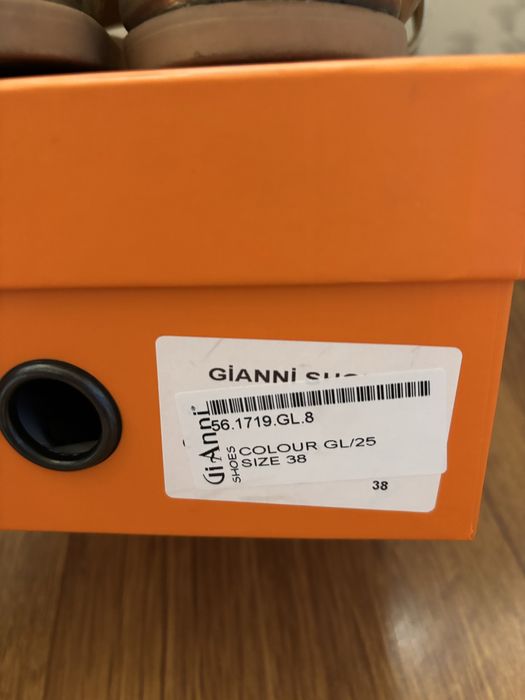 Сандали от естествена кожа Gianni