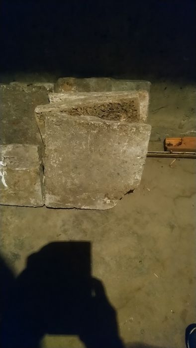 НОВИбордюра 2бр-размер:50/16/8см,ТротоарниПлочки-бетон,р-р:30/30/4,5см