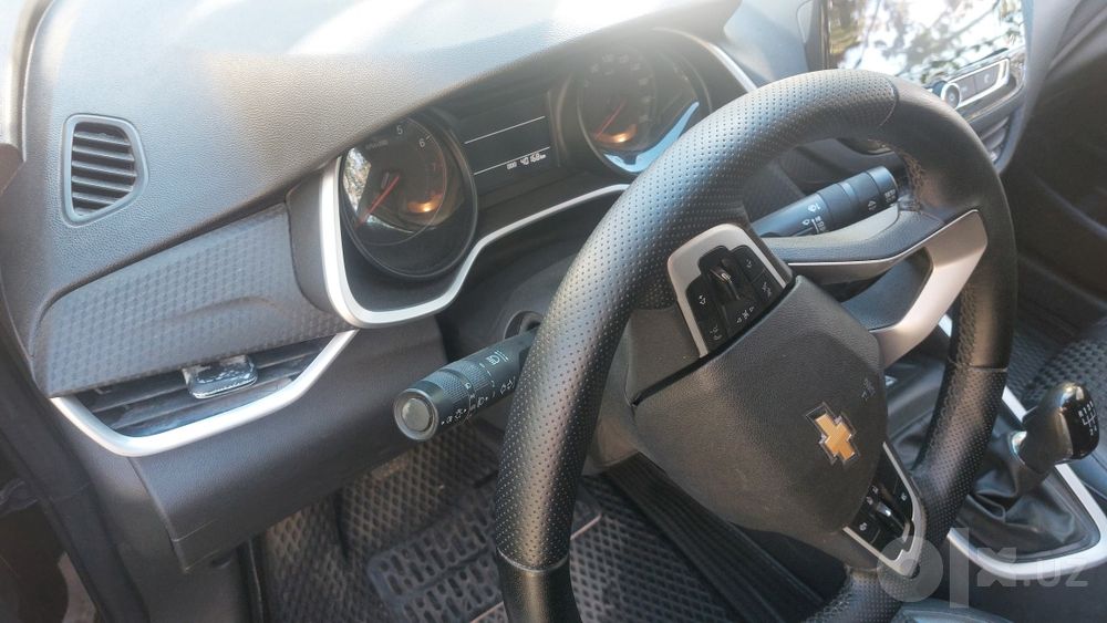 Onix sotiladi 2024 3 pozitsiya