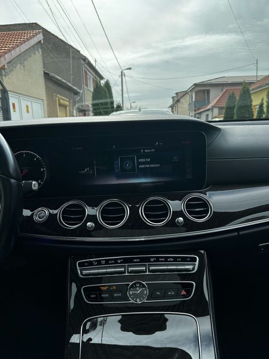 MERCEDES-BENZ E-Class 2019 — imagine 5