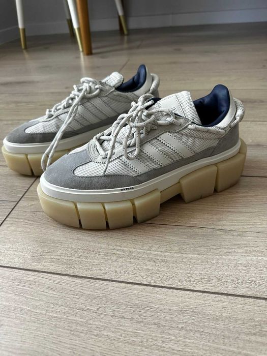 кроссовки Ivy Park Adidas