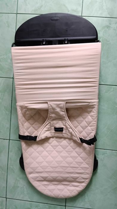 Шезлонг детский для новорожденных