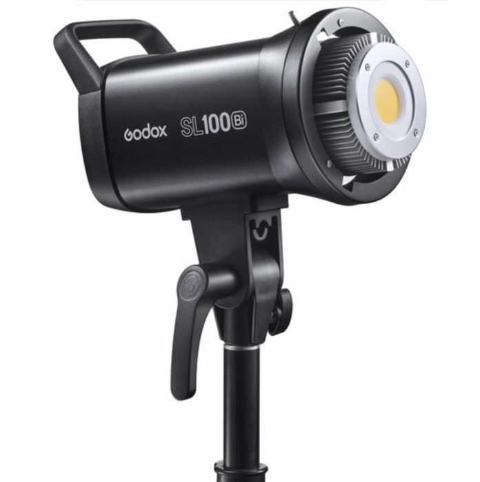 Godox 100 sl , проф свет лампа