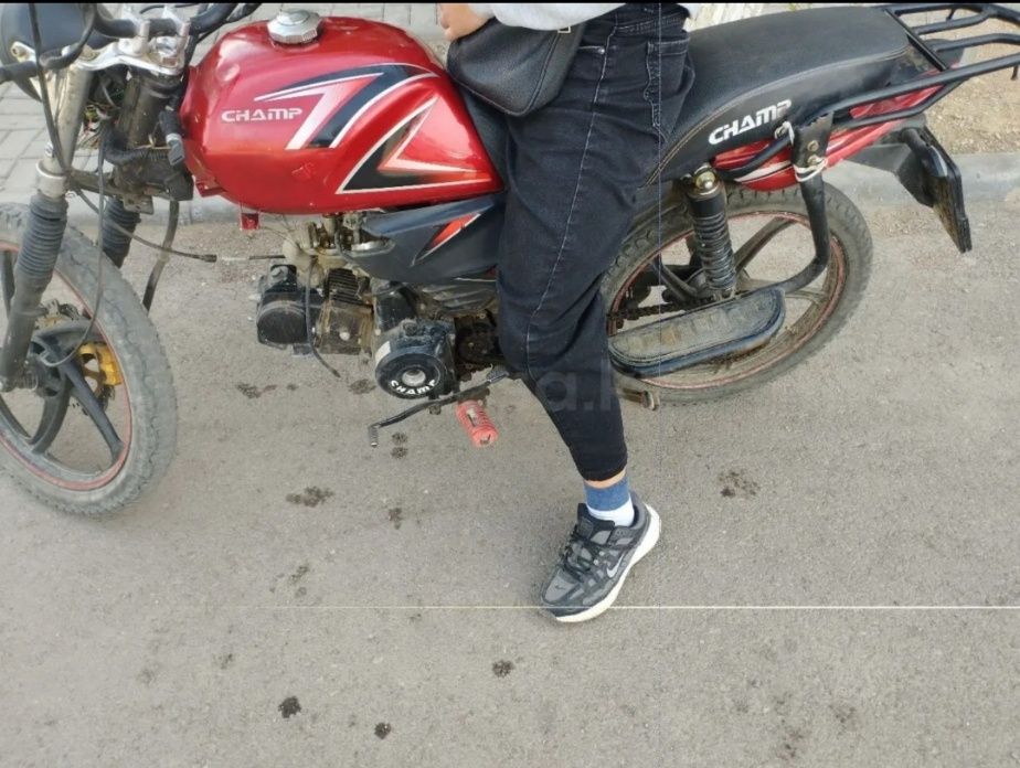 Продам мотоцикл чамп