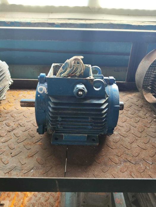 двигатели электрические б/у