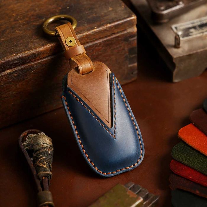 Husa cheie 3 butoane Audi A4 B8 A6 C7, piele naturala, albastru/maro