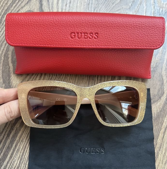 Слънчеви очила Guess Calvin Karl Armani