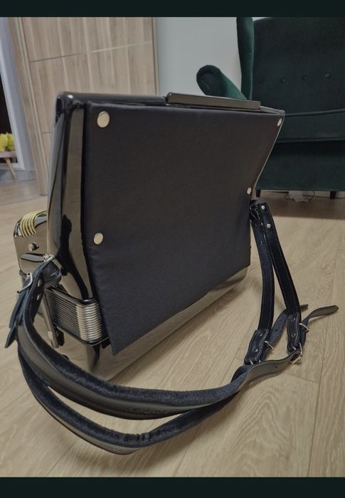 Acordeon Hohner Atlantic 4N