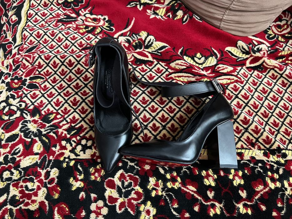 Туфли новые 36 размер