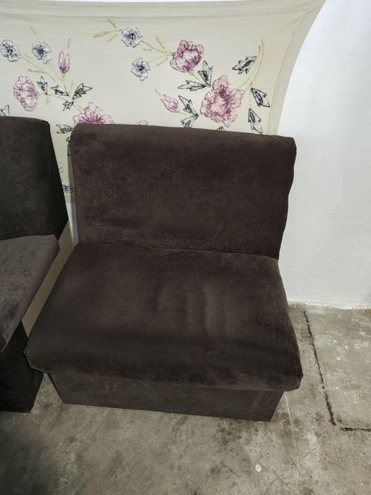 Продавам  ъглов кухненски диван!