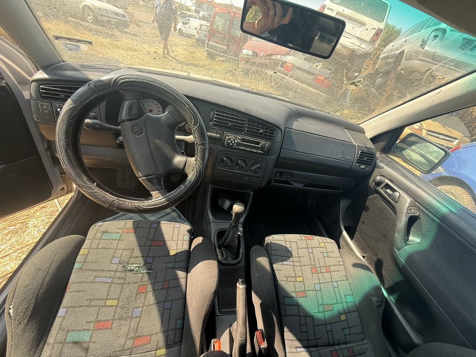 Голф 3 1.6 на части