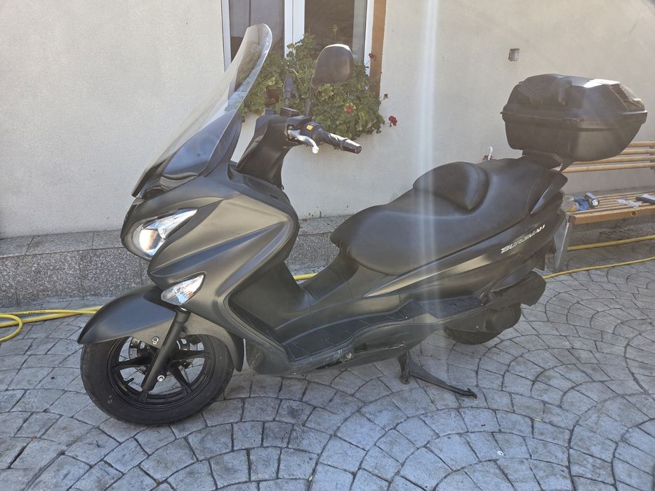 Suzuki Burgman 2000cc