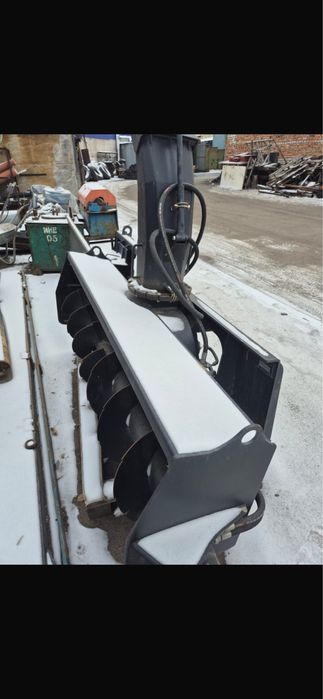 Продам оборудование на минипогрузчики