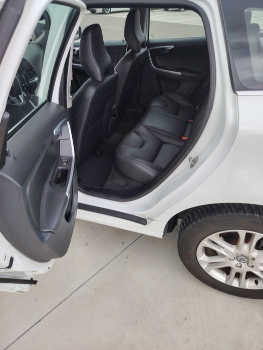 Vind Volvo XC60 2015