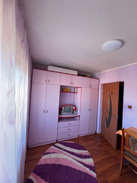 Apartament de închiriat Rm Sărat