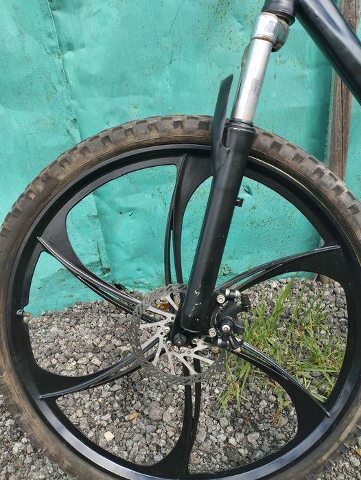 Продам велосипед под дальнейшую сборку