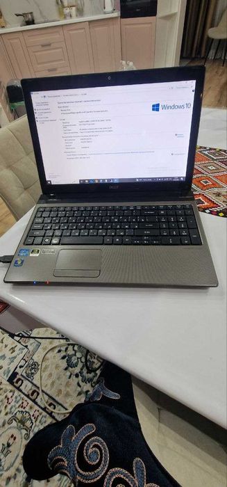 Ноутбук Acer Aspire 5750G