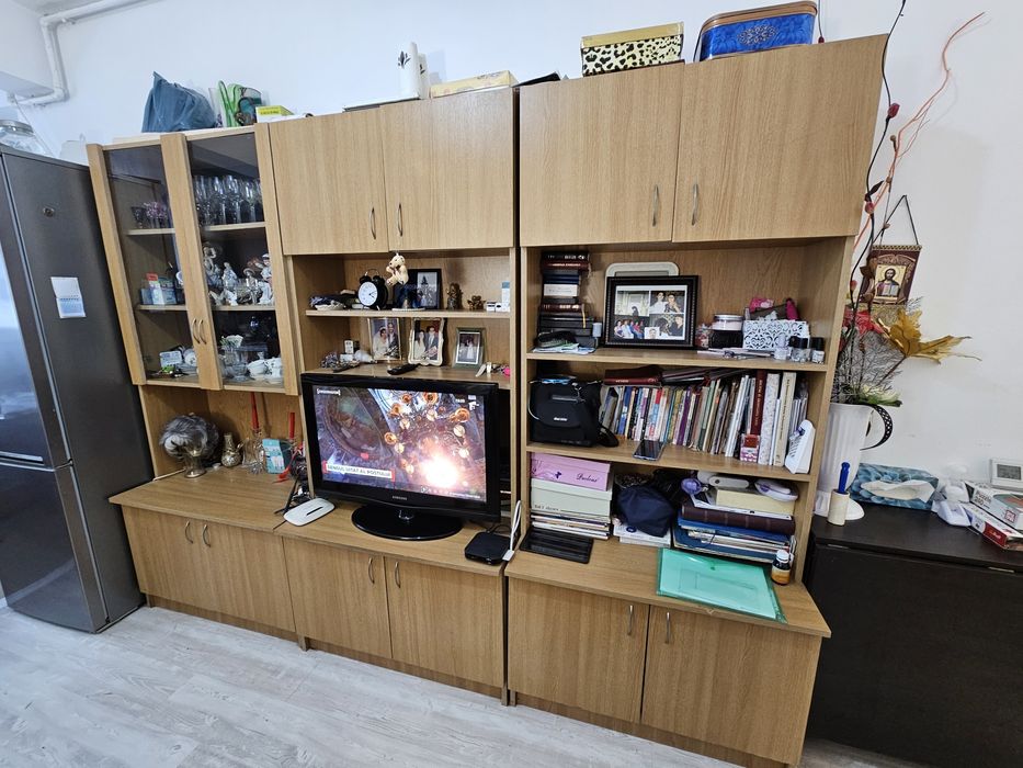 Dulap  Biblioteca 3 corpuri de dat