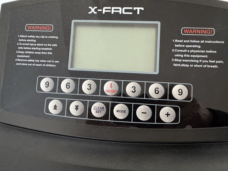 Vand banda de alergat in stare foarte buna de functionare