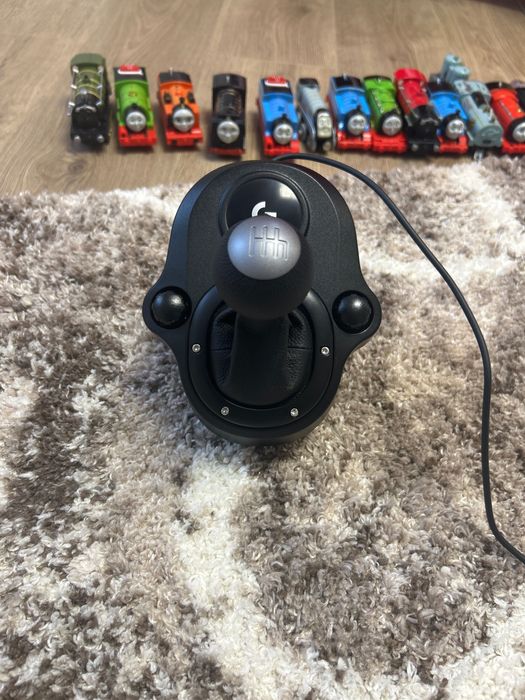 Schimbator de viteze Logitech Driving Force pentru G29 si G920