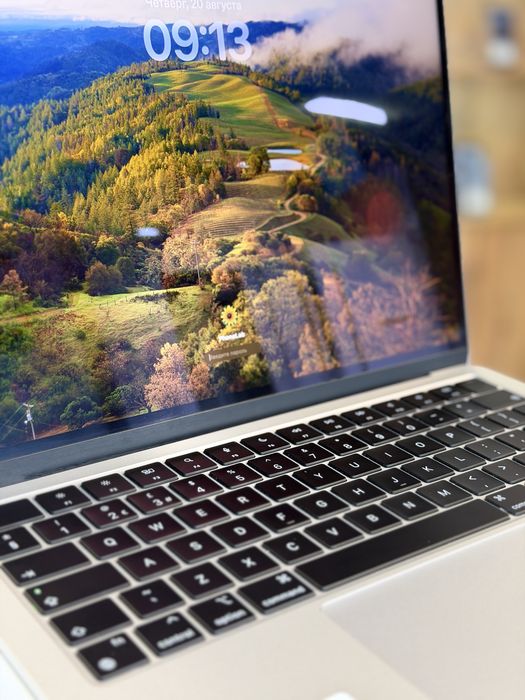MacBook Air M2 / PhoneLab