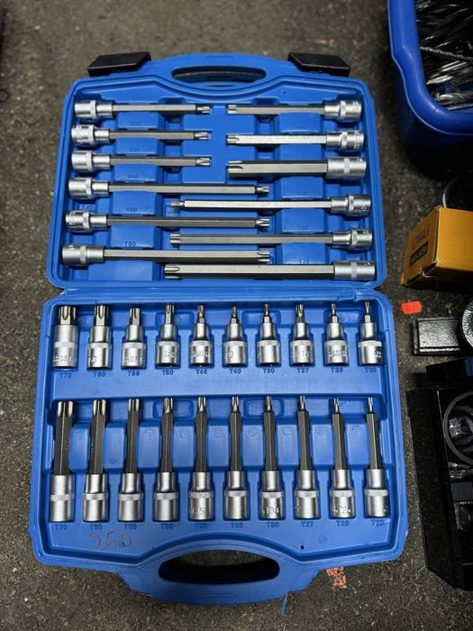 Trusa BITI xzn M sau T sau H SPLINE 1/2 26 pcs Satra