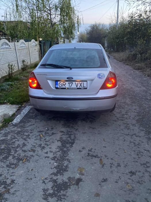 Vând Ford Mondeo mk3